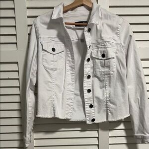 Denim Jacket worn two times 
KUT from the Kloth frayed denim jacket
LP